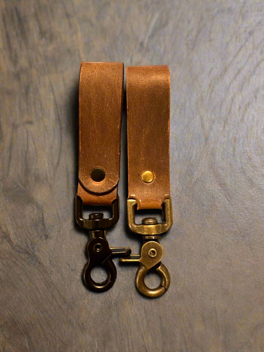 Full-Grain Leather Keychain with Scissor Clasp