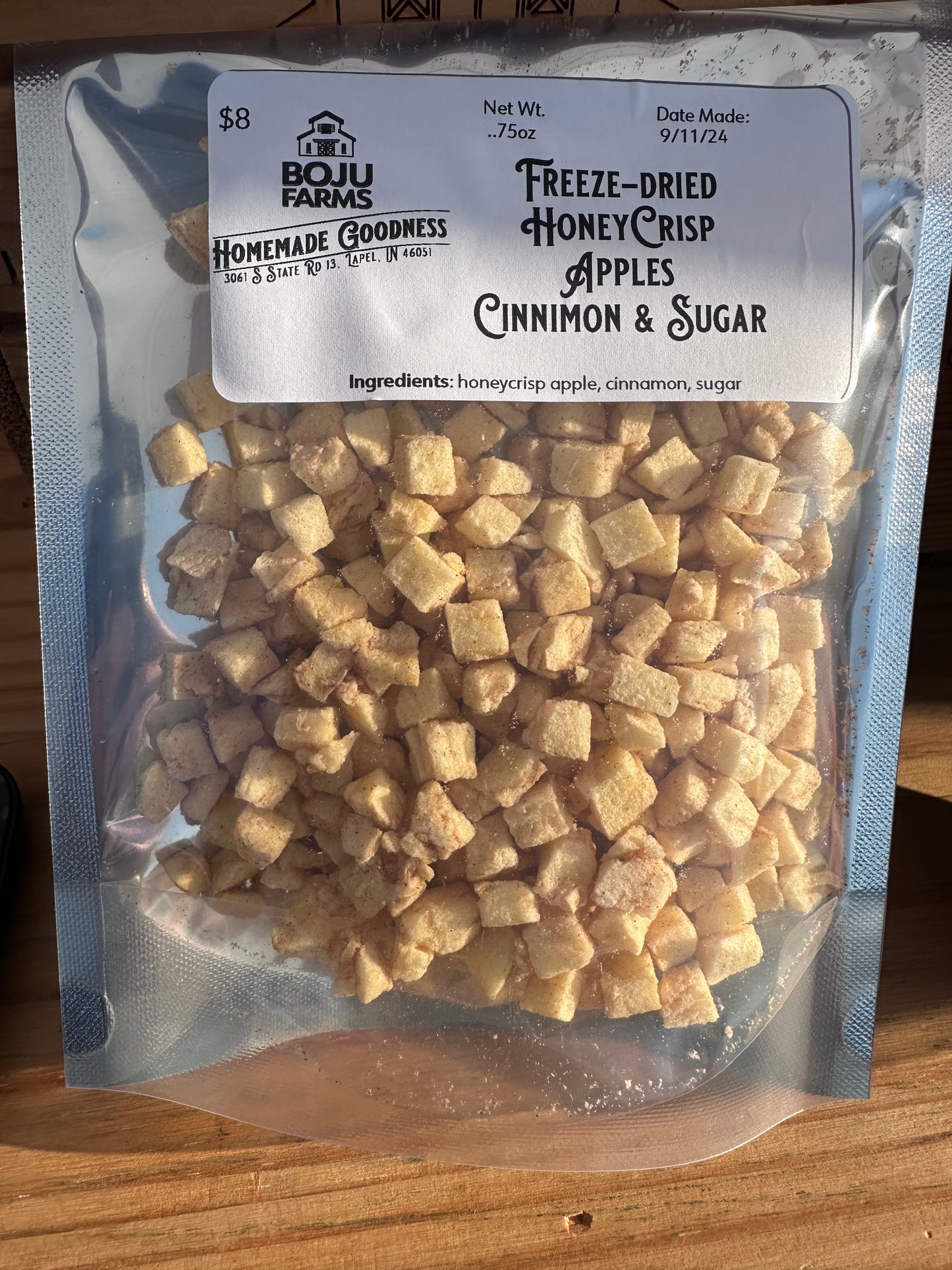 Freeze-dried Honeycrisp Cinnamon & Sugar Apples