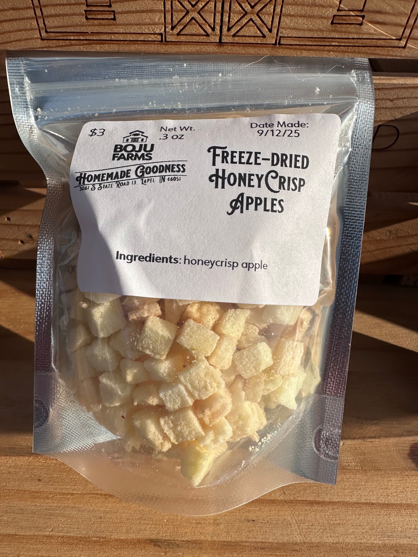 Freeze-dried Honeycrisp Apples
